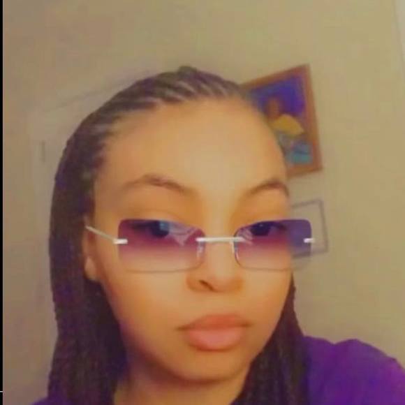 miahicklen55